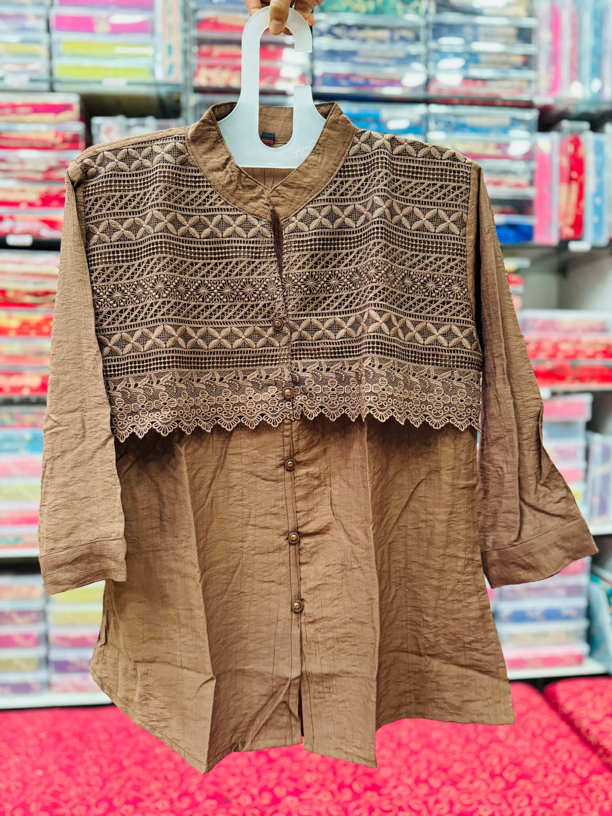 Short Embroidery Top C55