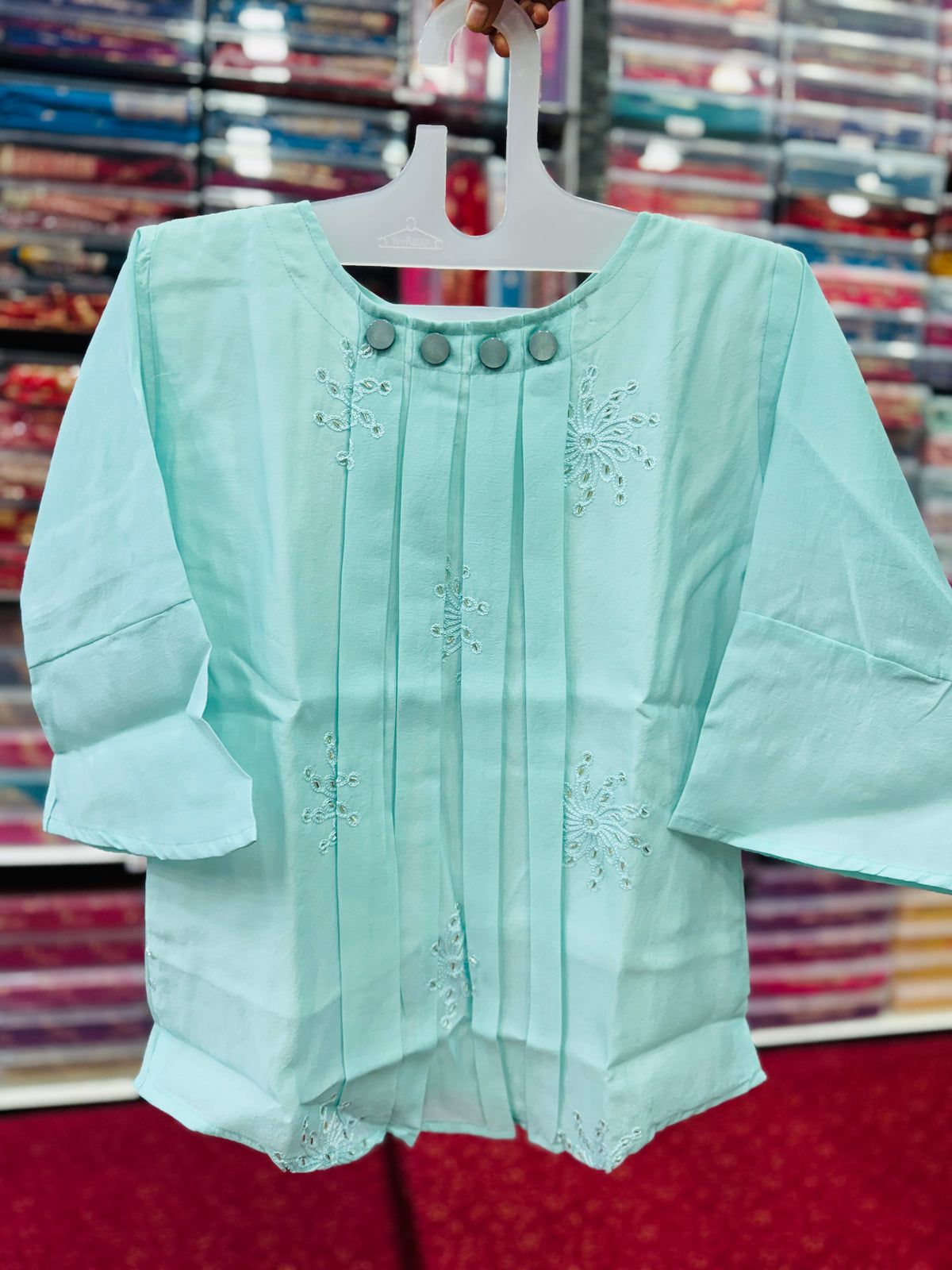 Short Embroidery Top C51